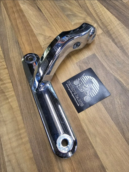 Harley-Davidson Left Hand Chrome Aux Lighting Mount Bracket 68000021