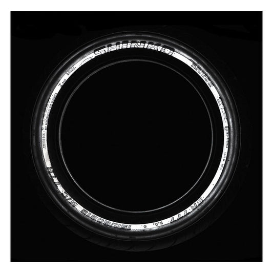 Shinko 777 Rear Tyre 130/90B16 (73H) RT Reflector
