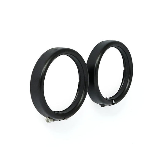 Recessed Trim Rings. Turn Signals. Black