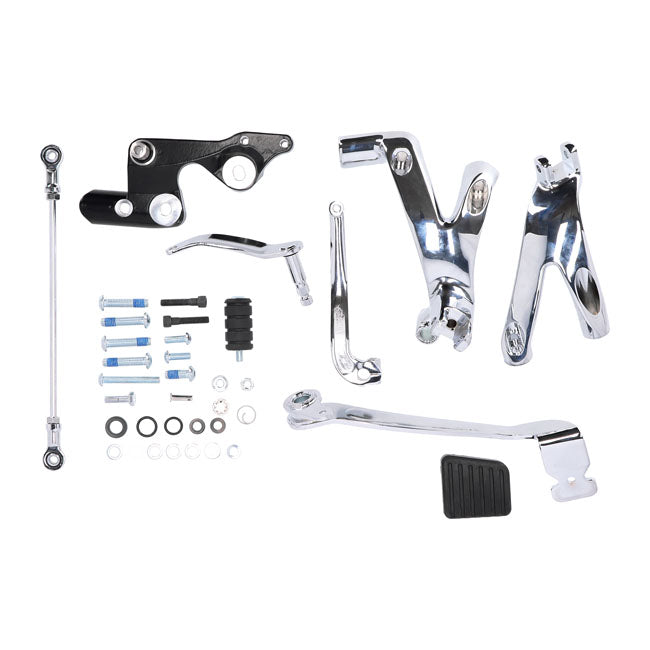 M8 Softail Forward Control Kit. Chrome