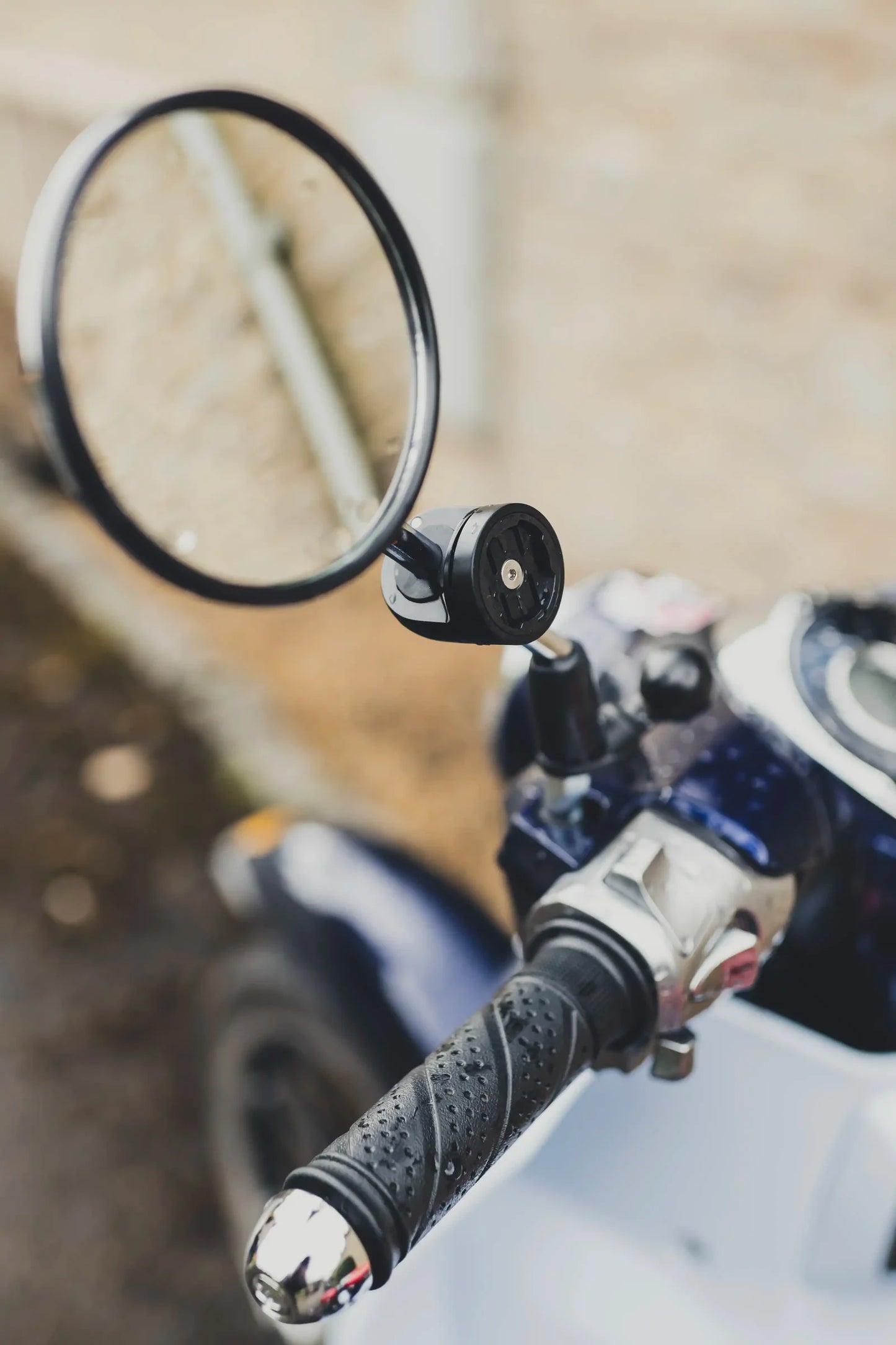 Beeline Moto II Mirror & Crossbar Mount