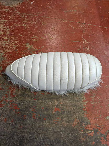Brit/Jap cafe racer/desert sled seat