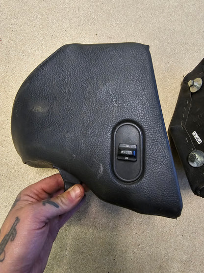03 Harley Davidson Electra Glide rear back trunk speakers 07289 07288