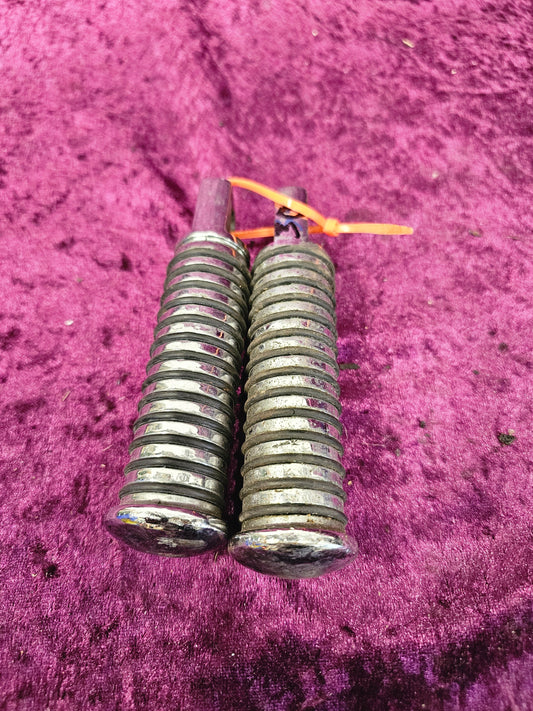Heavy duty Harley Davidson foot pegs
