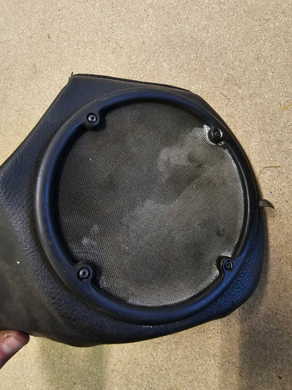 03 Harley Davidson Electra Glide rear back trunk speakers 07289 07288